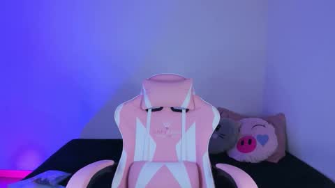 maddy_parker__ online show from November 29, 7:17 pm