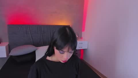 Snapshot of maddy_walker chatting on October 16, 8:54 pm Maddy online show from October 16, 8:54 pm