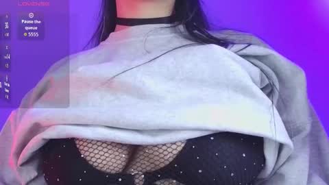   Please followme and rate me your thumbs up online show from October 6, 10:40 pm