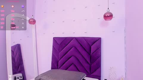 maddyjohnsonn online show from February 1, 3:41 am