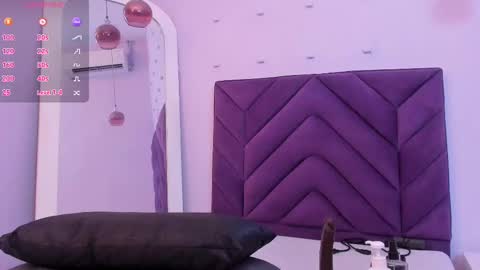 maddyjohnsonn online show from February 18, 3:42 am