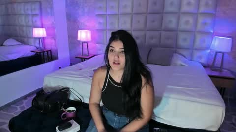 Maddy online show from November 20, 12:05 pm