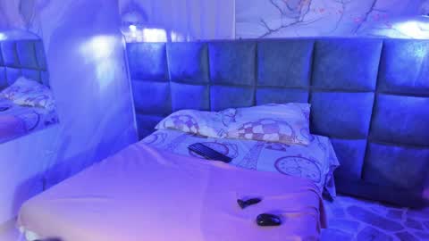 Maddy online show from April 22, 11:34 am