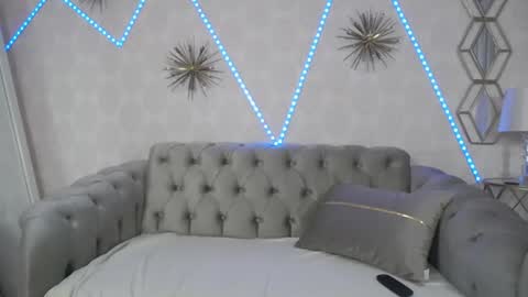Snapshot of maddysmile chatting on June 23, 6:55 am Maddy online show from June 23, 6:55 am