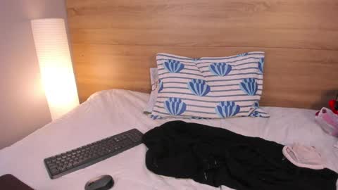 Madelaine  online show from March 21, 10:13 pm