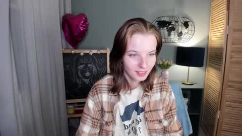 Snapshot of madelaines chatting on September 14, 9:08 am madelaines online show from September 14, 9:08 am