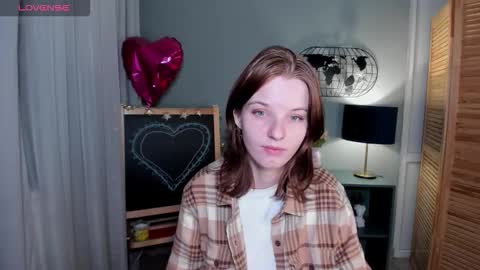 Snapshot of madelaines chatting on September 20, 8:15 am madelaines online show from September 20, 8:15 am