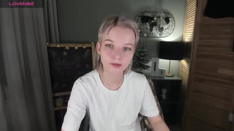 madelaines online show from January 7, 8:50 am