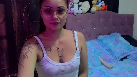 sofia online show from April 16, 7:25 pm