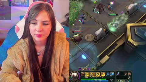 Emily     Only Fans  online show from December 22, 2:06 am