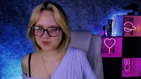 Madeline online show from March 4, 5:02 am