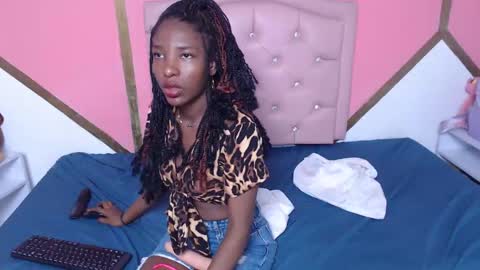 Madeline online show from December 13, 1:59 am