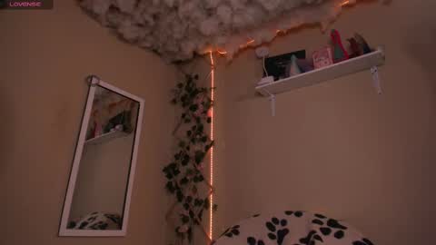 Madeline  online show from September 15, 2:00 am