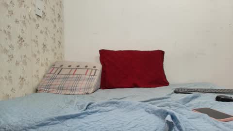 madelyn ruiz online show from September 17, 3:08 am