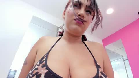 Claire  online show from October 30, 4:08 pm