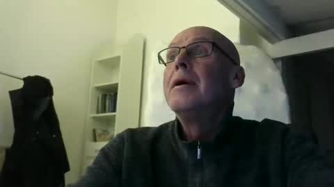 madio1187940 online show from November 11, 1:49 am