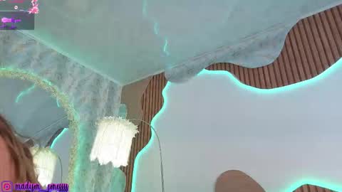    online show from January 16, 7:07 pm