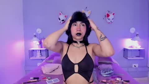 MADISON  online show from September 27, 3:17 pm