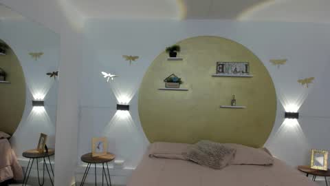 MADISON  online show from November 5, 11:43 am