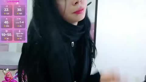 madison_oli online show from October 2, 3:02 am