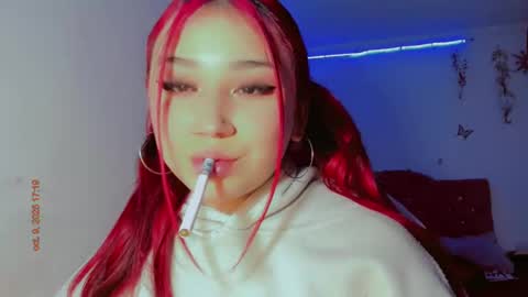 Snapshot of madison_x17 chatting on October 9, 10:19 pm madso x17 online show from October 9, 10:19 pm