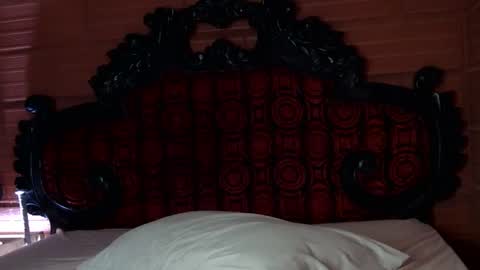 Ig madis0nbyers online show from February 28, 7:14 pm