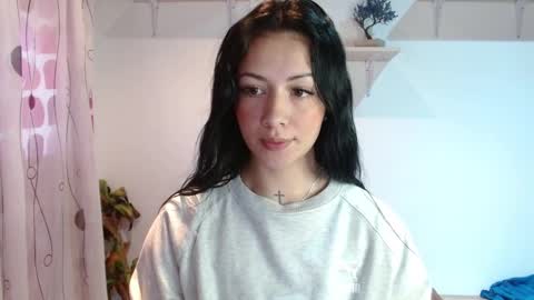 Madison Cambel online show from December 9, 1:45 pm