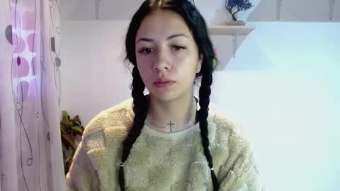 Madison Cambel online show from December 11, 2:22 pm