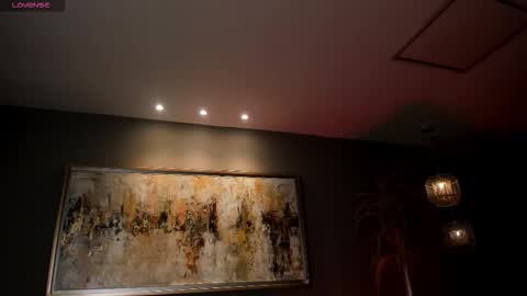 Maddi Collins online show from December 22, 12:13 pm