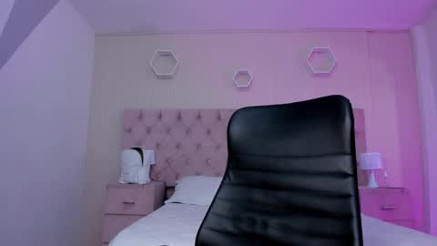 madison online show from November 22, 1:54 pm