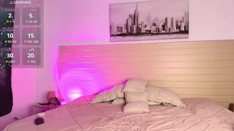    online show from December 21, 6:59 pm