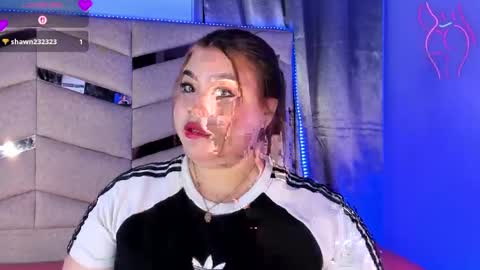 madissonlee__ online show from April 23, 10:12 pm