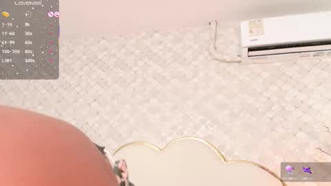 Snapshot of madissonlopez chatting on October 20, 8:53 pm Madisson Lopez online show from October 20, 8:53 pm