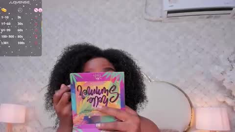 Snapshot of madissonlopez chatting on November 3, 9:48 pm Madisson Lopez online show from November 3, 9:48 pm