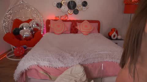 madissonsoft online show from February 25, 2:22 pm