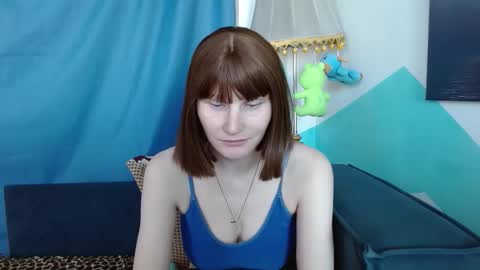 Elizabeth online show from October 15, 2:01 am