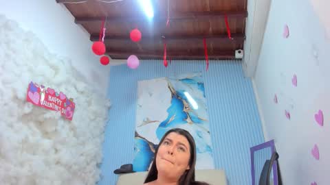 Snapshot of madokaa22 chatting on February 23, 12:02 pm Madoka online show from February 23, 12:02 pm