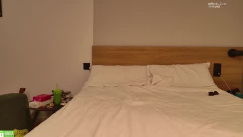 Mommy Lemons online show from October 12, 4:28 pm