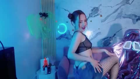 Mady online show from October 13, 11:10 am