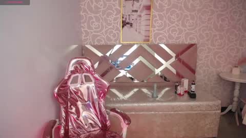 Mady online show from June 1, 12:51 pm