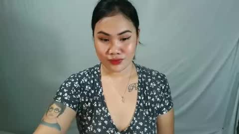 Snapshot of mae_hottie69 chatting on September 13, 1:05 am mae_hottie69 online show from September 13, 1:05 am