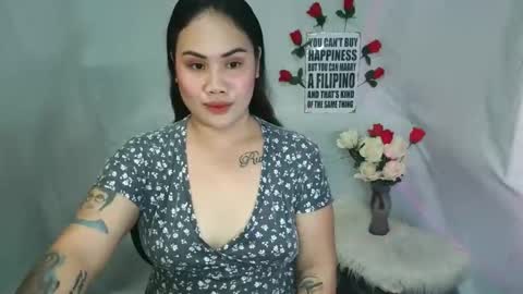 Snapshot of mae_hottie69 chatting on October 7, 10:56 am mae_hottie69 online show from October 7, 10:56 am