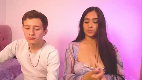 Snapshot of mae_nathan chatting on September 28, 4:18 am mae and nathan online show from September 28, 4:18 am