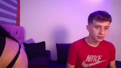 mae and nathan online show from April 17, 11:41 pm