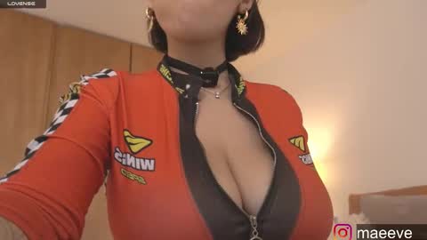 Maeve  schedule 11 am- 530 pm colombia time  online show from March 3, 8:00 pm