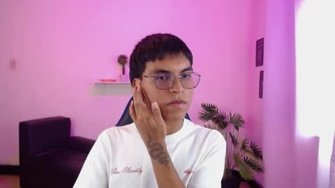 Maik online show from April 1, 9:12 pm