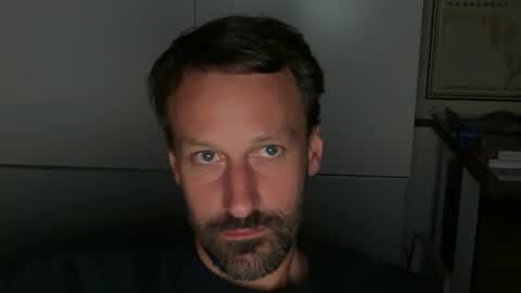 Snapshot of maenu_69 chatting on September 11, 9:59 pm maenu_69 online show from September 11, 9:59 pm