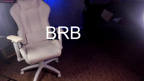 Maevee online show from February 11, 10:37 am