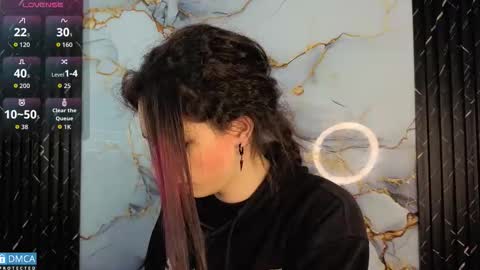 maevekuro online show from November 4, 3:38 am