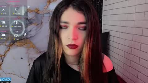 maevekuro online show from April 23, 3:08 am